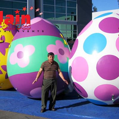 Giant_Easter_eggs_inflatable_decor_Portugal_Spain_Alain_Balões_Special_Events