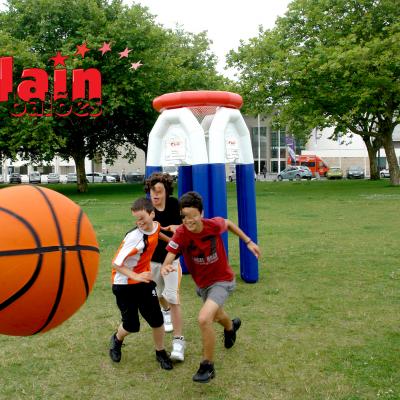 Inflatable_gian_basketball_game_sports_Alain_Balões_Special_Events